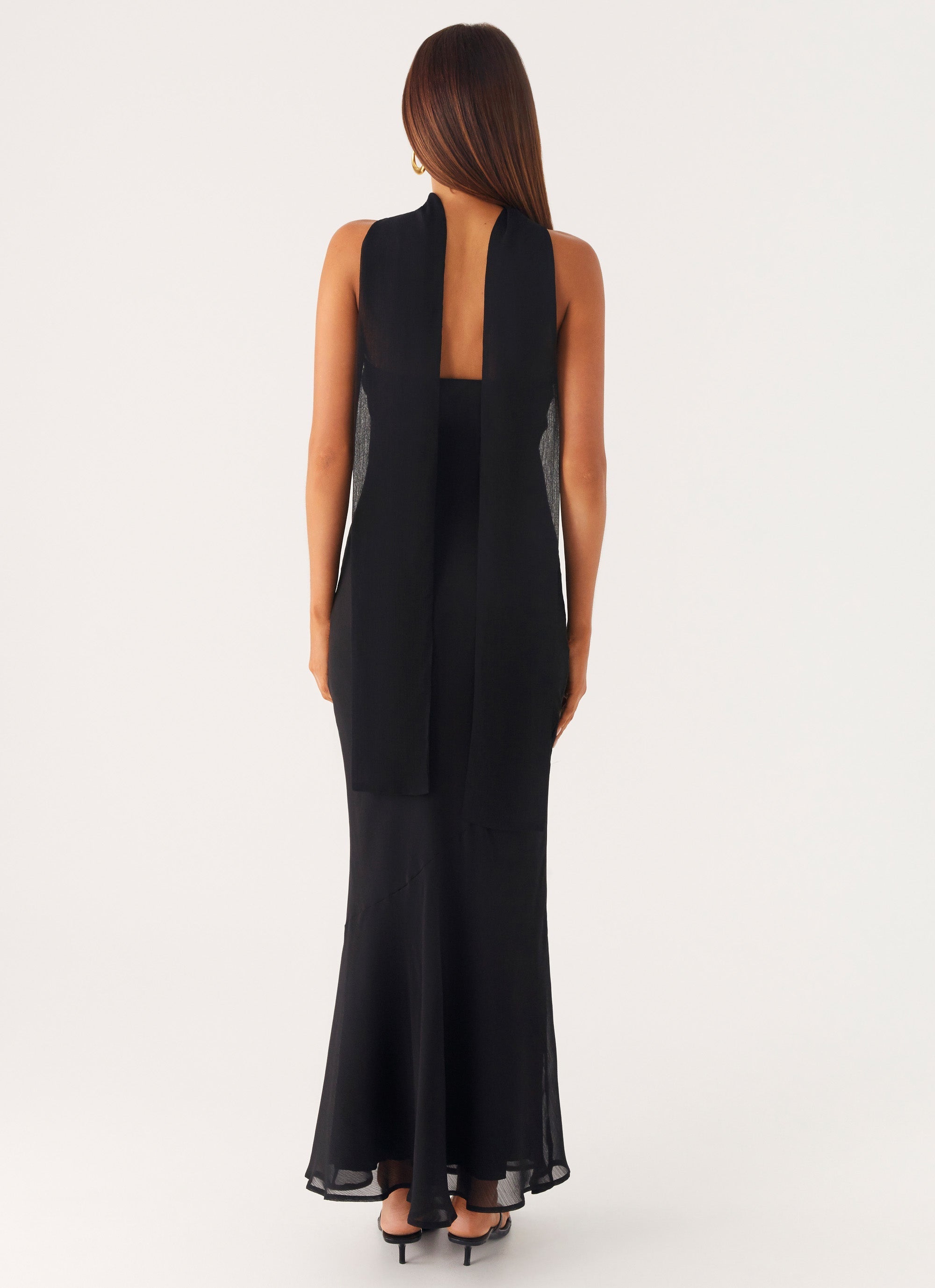 Under the Pagoda Maxi Dress - Black